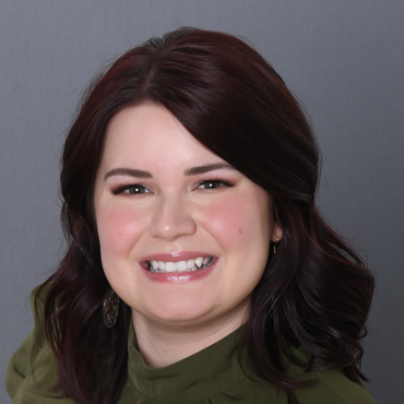 Headshot of Liz Myres